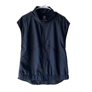 Champion Sleeveless Windbreaker Jacket